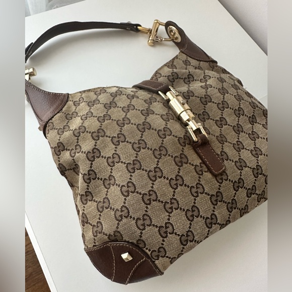 Vintage GUCCI JACKIE with gold hardware - Picture 3 of 16